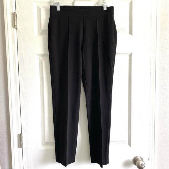 Sag Harbor Black Pleated Pants - Picture 1 of 4